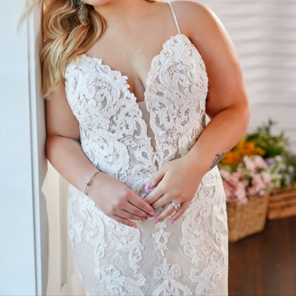 Maggie Sottero wedding dress